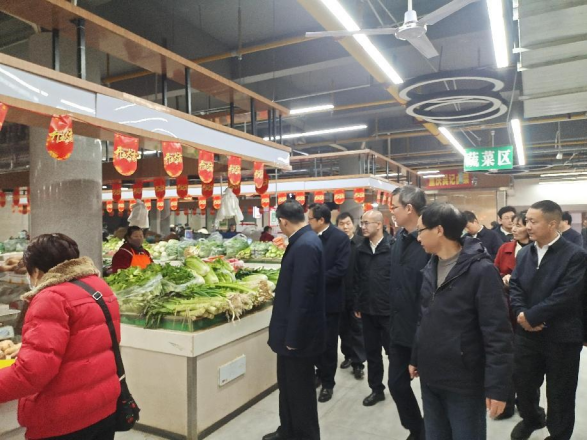 1736395368898569.png 市委書記胡亞波帶隊至市場運營公司所屬象山市場開展安全生產(chǎn)和物資保供檢查活動(2)98.png